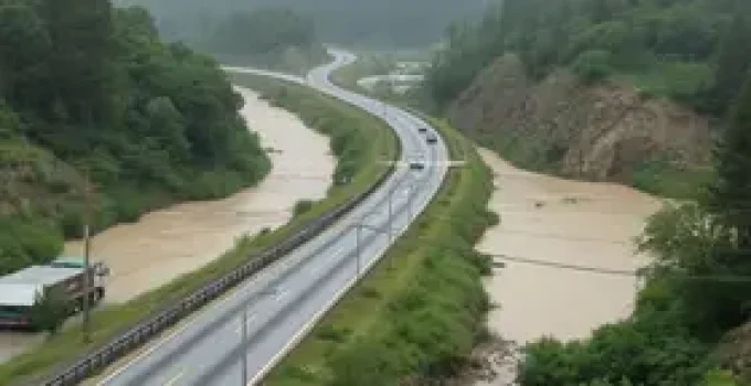 alagamento rodovia SP-255