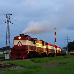 fábrica de trens